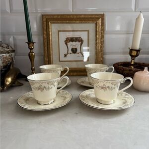 Vintage ROYAL DOULTON The Romance Collection DIANA H5079  Cup & Saucers Set of 4